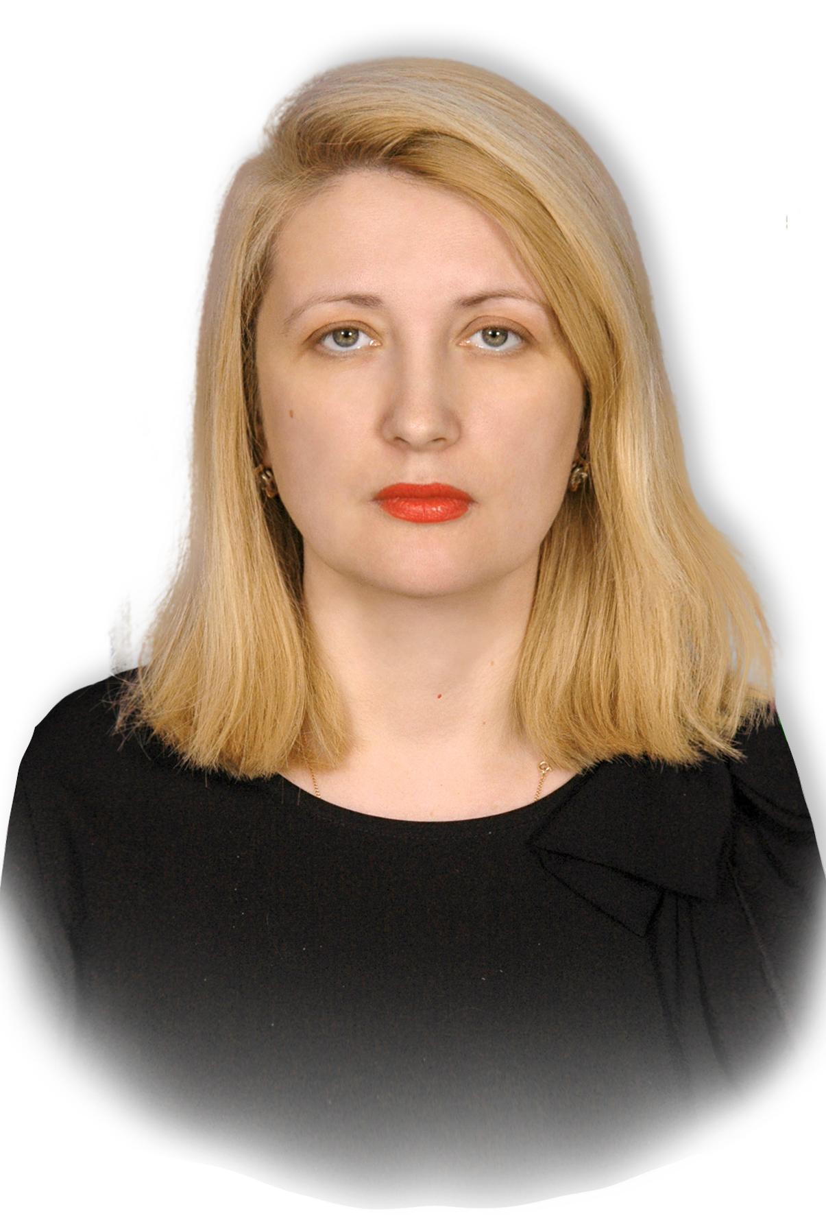 Цысарь Лариса Вячеславовна.